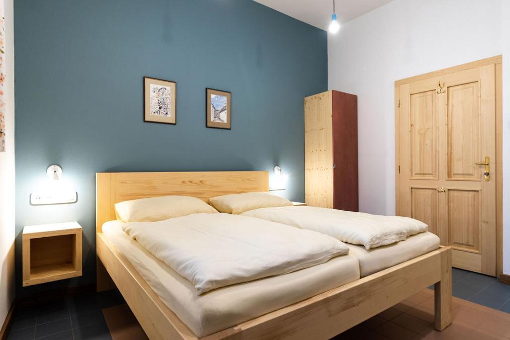 Dum Pratel Pavlova Otel Dış mekan fotoğraf